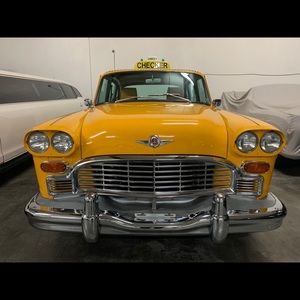 Meet your Posher, Luis otoniel